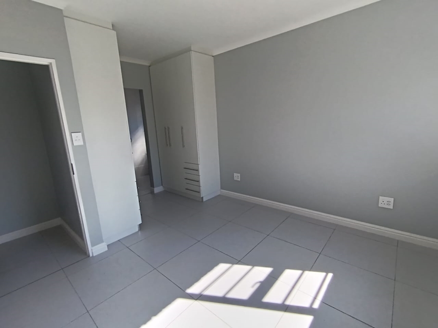 3 Bedroom Property for Sale in Fairview Eastern Cape